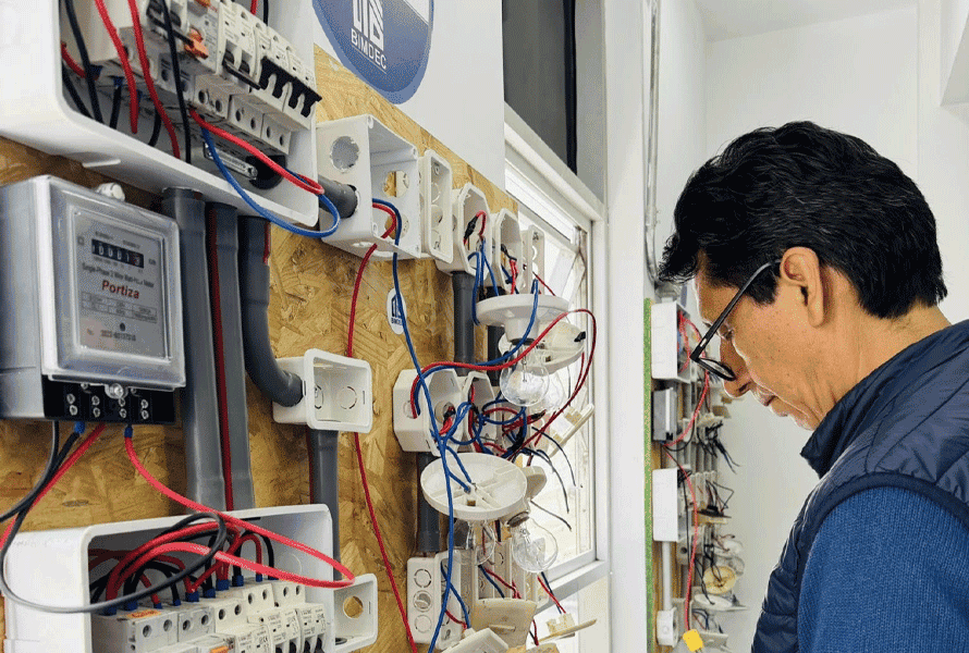 Curso de Instalaciones Eléctricas en BIMDEC